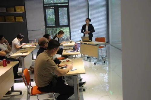 共融共進(jìn)，攜手未來 廣西金茂鈦業(yè)與顏鈦集團(tuán)成功舉辦產(chǎn)品技術(shù)交流培訓(xùn)會